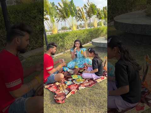 पिकनिक पर पार्टी की?? #comedy #youtubeshorts #shorts #shortvideos @kajalsoni thumbnail