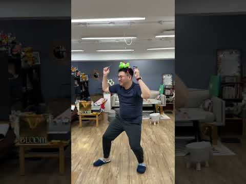 來歡樂跳舞啦～ thumbnail