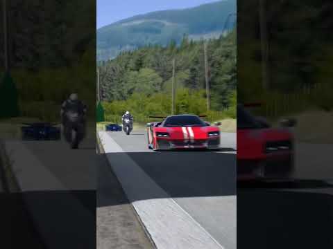 Suzuki Hayabusa vs Ferrari F80 #shorts #suzuki #superbike #supercars #hayabusa #racing #car #cars thumbnail