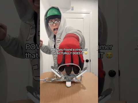 SUBSCRIBE 😁 #shorts #shortvideo #ytshorts #fyp #viral #funnyshorts #comedy #streamer #funny #nilo thumbnail
