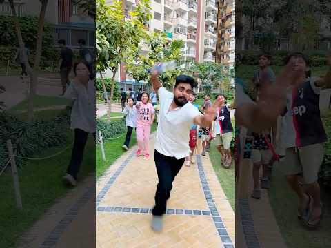 Dekh kar maaro yaar ? #dushyantkukreja #shorts thumbnail