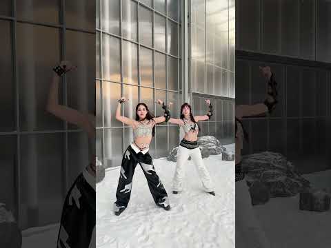 Step too close feel the flame ?? #Mind4EVE #Jorin4EVE ? #MYCHAINZChallenge #4EVE_MYCHAINZ #4EVE thumbnail
