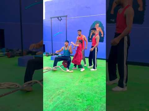Sister bahut gussa ho gayi ?? #shortvideo #funnyvideo #funnyshorts #comedyvideos #funny thumbnail