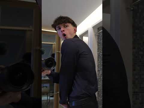 Morgz WWE Move on Girlfriend! 😱 #Shorts thumbnail