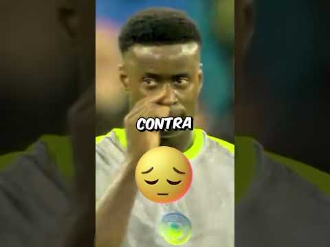 Guardiola dejó festejar a todos sus jugadores con la copa MENOS A UNO thumbnail