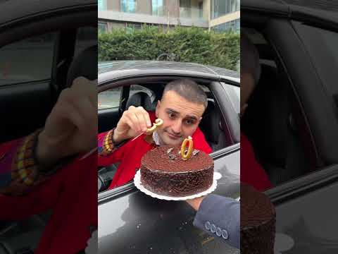Czn Burak Doğum Günü 30 oldum :) thumbnail