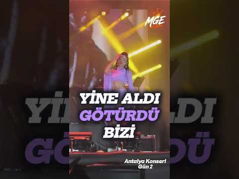 Gözümü Bir Saniye Ayıramadım 👀💜 #manifestgirls #manifam #shorts thumbnail