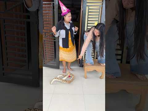 Benaran ular #fypシ #shorts thumbnail
