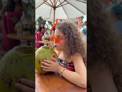 مين بيعوف شو هيدي🤣 #اكسبلور #viralvideo #shortvideo #shorts thumbnail