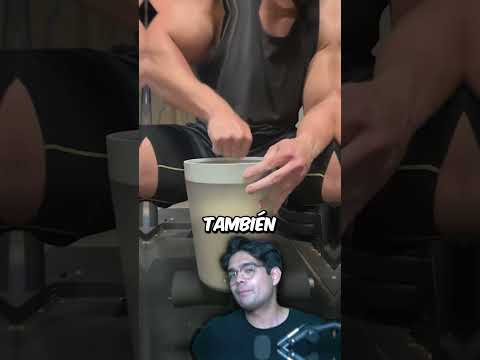 Entrenó antebrazos con una cubeta de arroz thumbnail