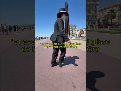 APPRENDS LE MOONWALK AVEC MICHAEL JACKSON🇧🇷😳@DALAMGG #tutorial #tuto #moonwalk #michaeljackson thumbnail
