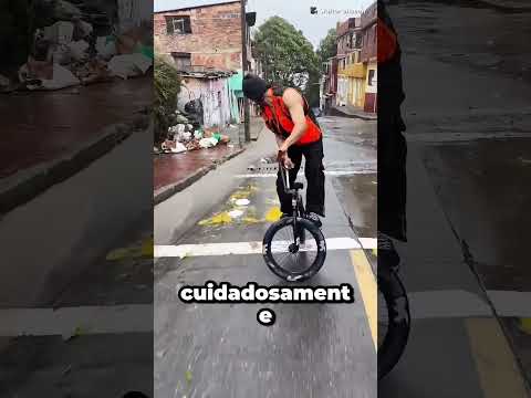 No Podía Detener Su Bicicleta 😨🚲 thumbnail