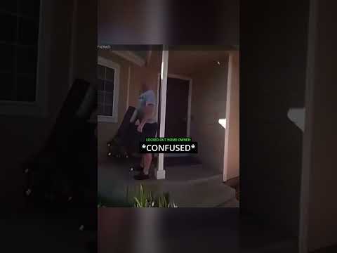Officer Shows Skills By Kicking Door Down! 🔥🚨 thumbnail