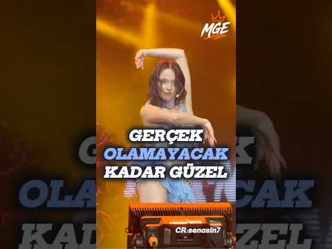 Bu Güzellik Fazla Değil mi? 💙 #manifestgirls #manifam #shorts thumbnail
