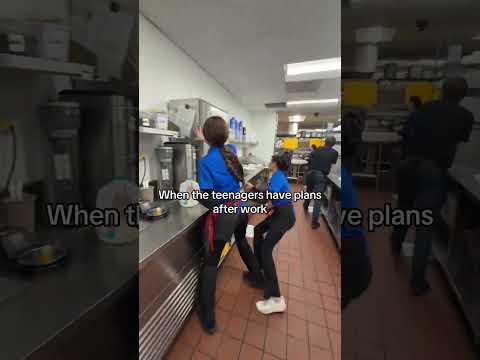 Our fastest cleaners #fyp #foryoupage #restaurant server thumbnail