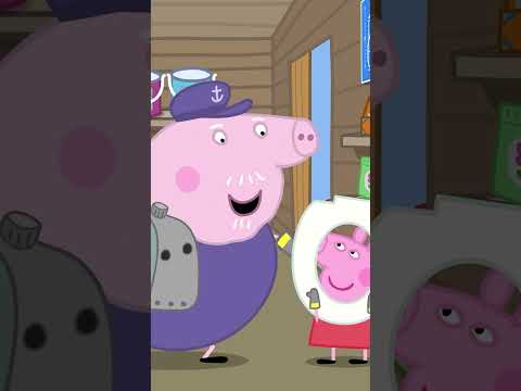 Peppa TRANSFORMS Old Rusty Bike #PeppaPig #Shorts thumbnail