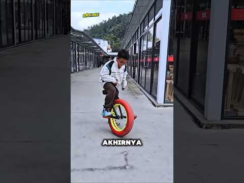 Sepeda Aneh Ini Bikin Deg-degan! #shortvideo thumbnail