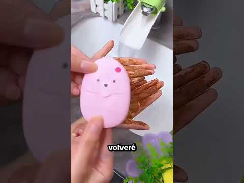 La Manzano Se Cayó Al Váter Mientras Comía 😳 thumbnail