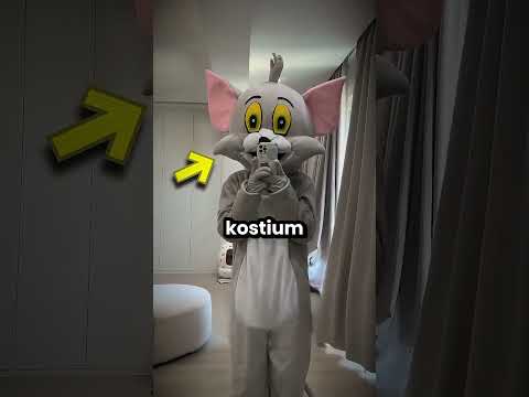 Ta dziewczyna udawała mamę swojej kotki! 😮 thumbnail