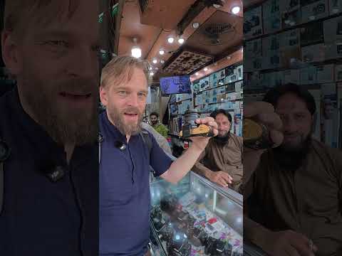 Why Is This DSLR Only $90? thumbnail
