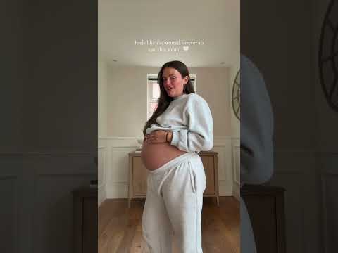 ??? #34weekspregnant #34weeks #pregnancy #pregnant thumbnail