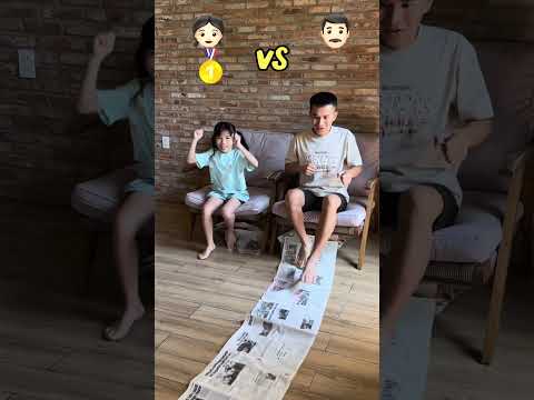 LNS - Ba & Con Gái chạy báo || Father & Daughter battle #shorts thumbnail