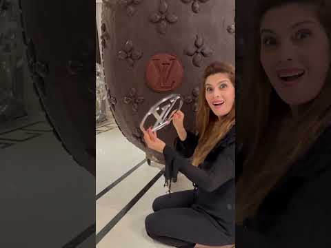 لويس ڤيتون بالشوكلاتة 😋 thumbnail