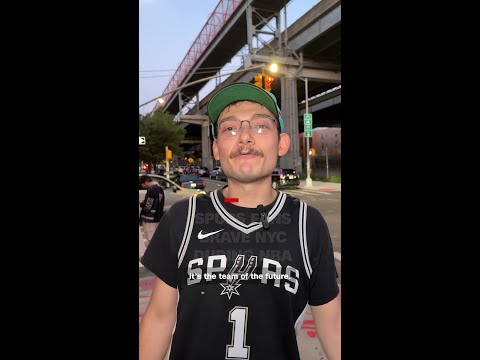 Spurs fans brave NYC during NBA finals thumbnail