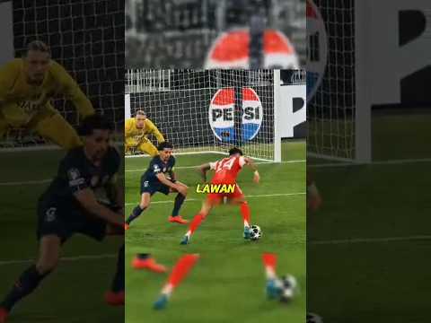 gol Luis diaz berhasil mengecoh pertahanan psg thumbnail