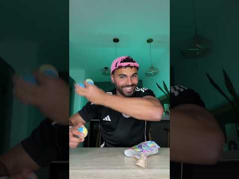 Real or Cap? XXL bath bomb 🛁 thumbnail