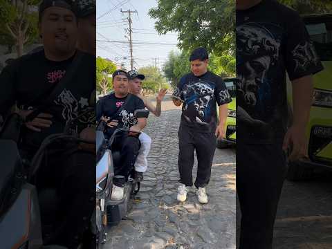 No saben robar? #humor #comedia thumbnail