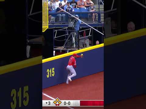 Jose Siri robs a GRAND SLAM against his former club 🤯 thumbnail