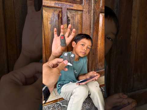 Adu sarung jempol #shorts #minivlog #bocilwargads #maspreman thumbnail