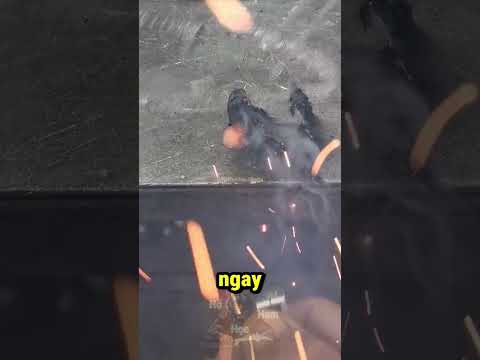 Đừng Dại Mà Châm Lửa Vào Những Loại Ngòi Nổ Có Màu Sắc Này 😱 thumbnail