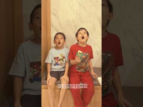 Akibat koko makan es krim sampai berantakan akhirnya⁉️ thumbnail