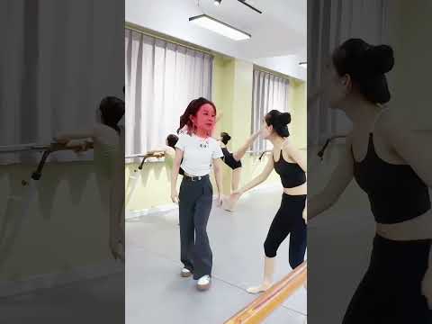 This girl is a teacher's worst nightmare! thumbnail