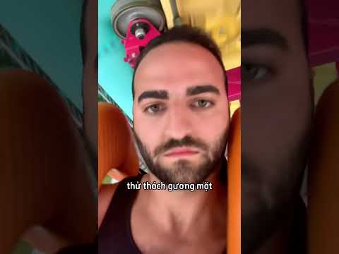 Tại sao anh ta lại không chớp mắt khi chơi tàu lượn siêu tốc 🤯 thumbnail