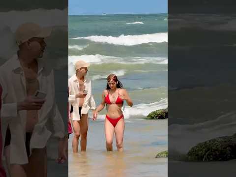 🇧🇷 Balneário Camboriú Beach A Wavy Day thumbnail