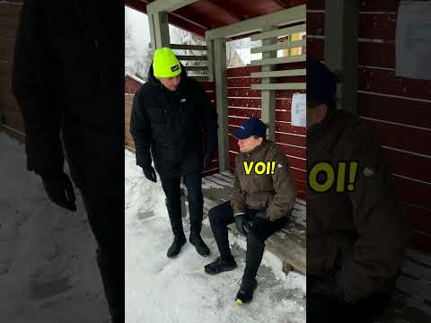 Saako tähän istua? #Bussipysäkki #suomihuumori thumbnail
