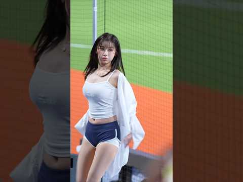 珠珠太害羞的表演了🙈 #李珠珢 #이주은 #FubonAngels #cheerleaders thumbnail