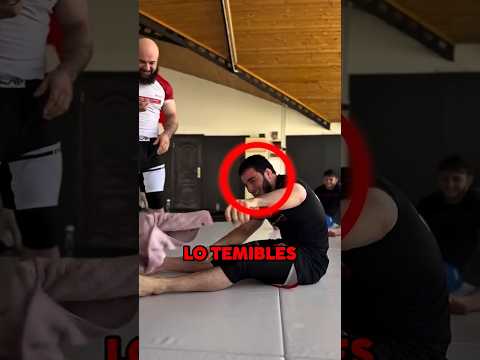 la MEJOR LLAVE para PARTIR un BATE ⚾😱 #shorts #luchalibre #baseball #deporte #wow thumbnail