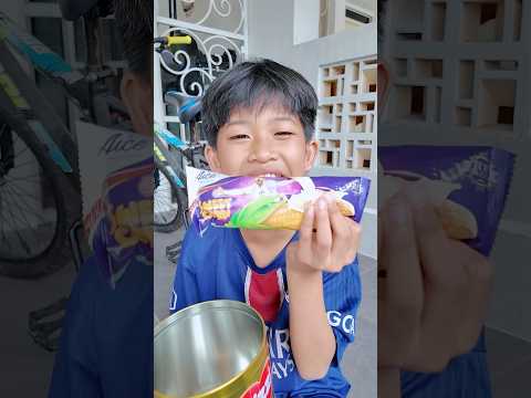 Loh Ko Berubah Jadi Es Krim Jagung #shorts thumbnail