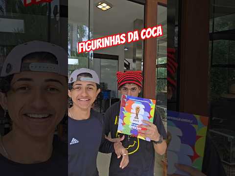 Abrindo figurinhas da coca?? 👀 #shorts thumbnail