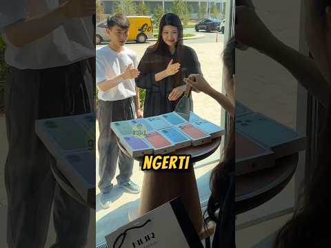 BELI IPHONE Serasa Kaya BELI KUE‼️?#lucu #iphone #videoviral thumbnail