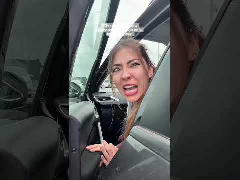 POV : Ta mère drague le pompiste pour faire baisser le prix de l'essence #humour #pourtoi #foryou thumbnail
