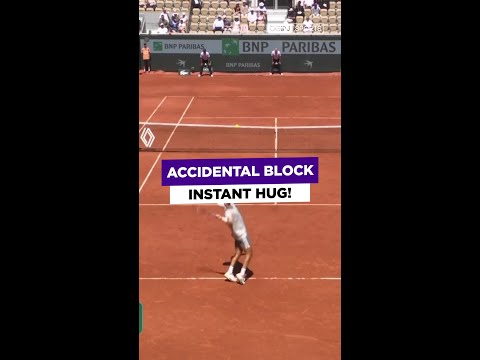 Roland Garros' most wholesome moment! #tennis #RolandGarros #beINRolandGarros thumbnail