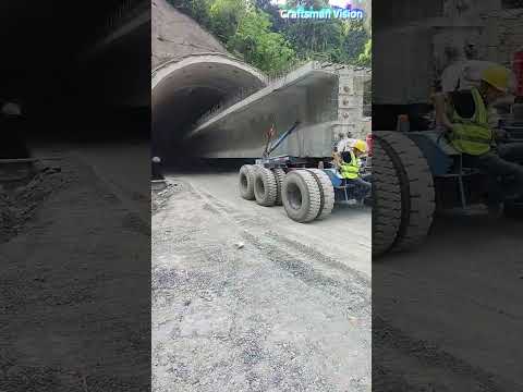 Watch how the beam transporter carrying 900-ton bridge components thumbnail