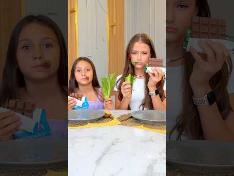🥬 VS 🍫 #familyfirst #funny @_miss_tais_ thumbnail