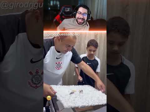 عالصدمة الولد صار يبكي thumbnail
