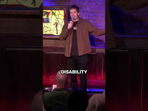 Comedian’s weird flex GROSSES out crowd  #comedy #standup thumbnail
